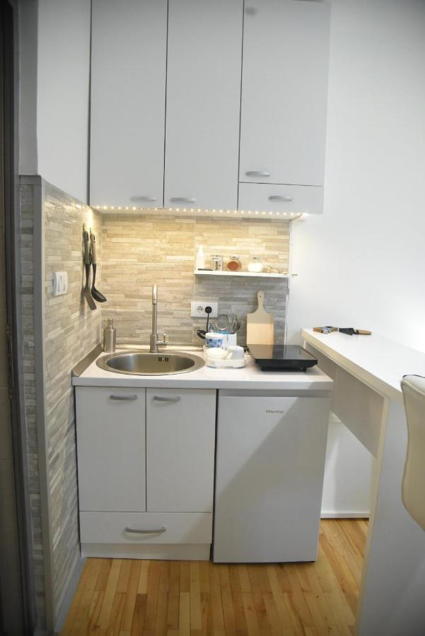 Dekart 2 Apartment Nis Exterior foto