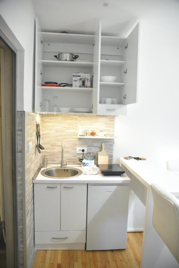 Dekart 2 Apartment Nis Exterior foto