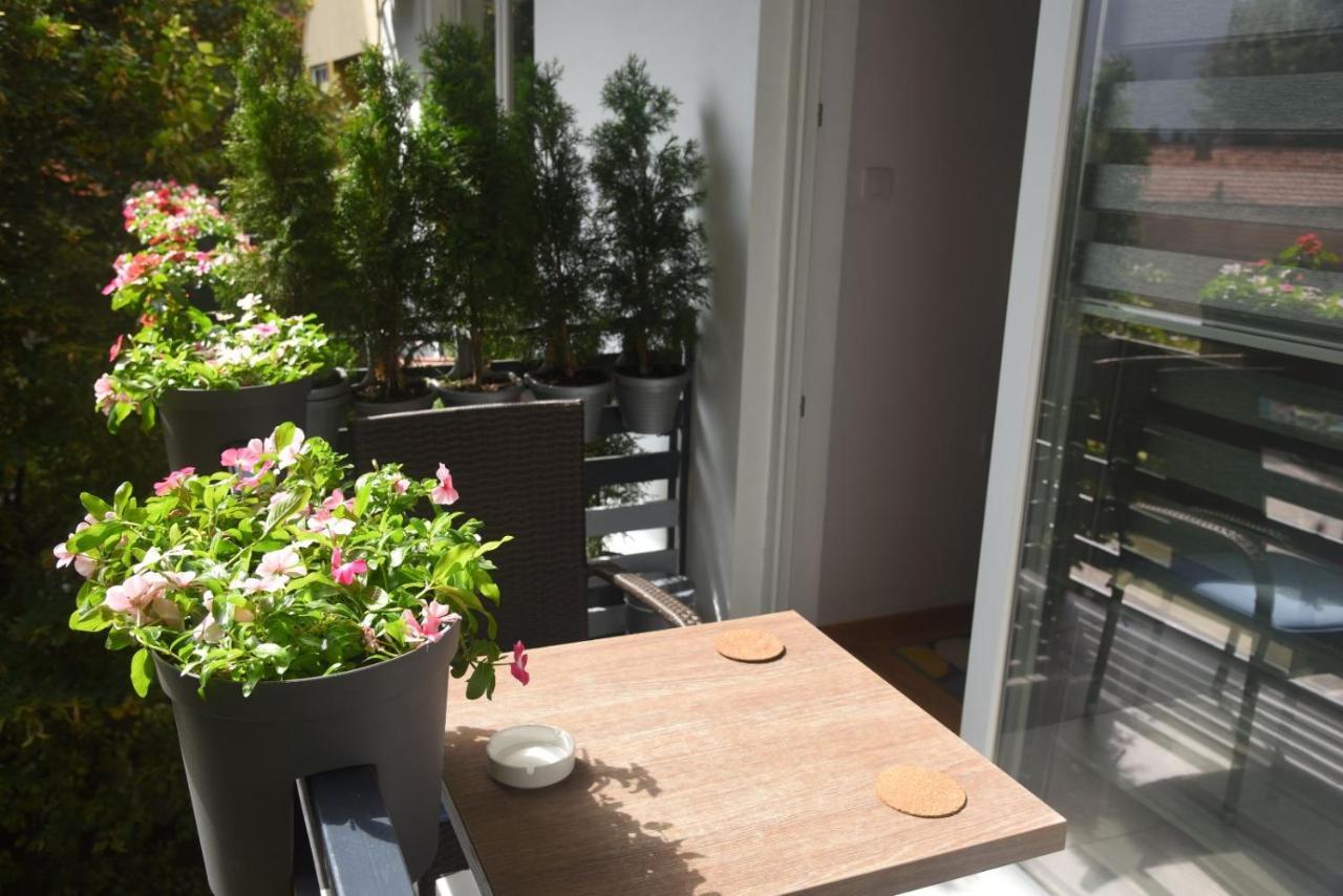 Dekart 2 Apartment Nis Exterior foto